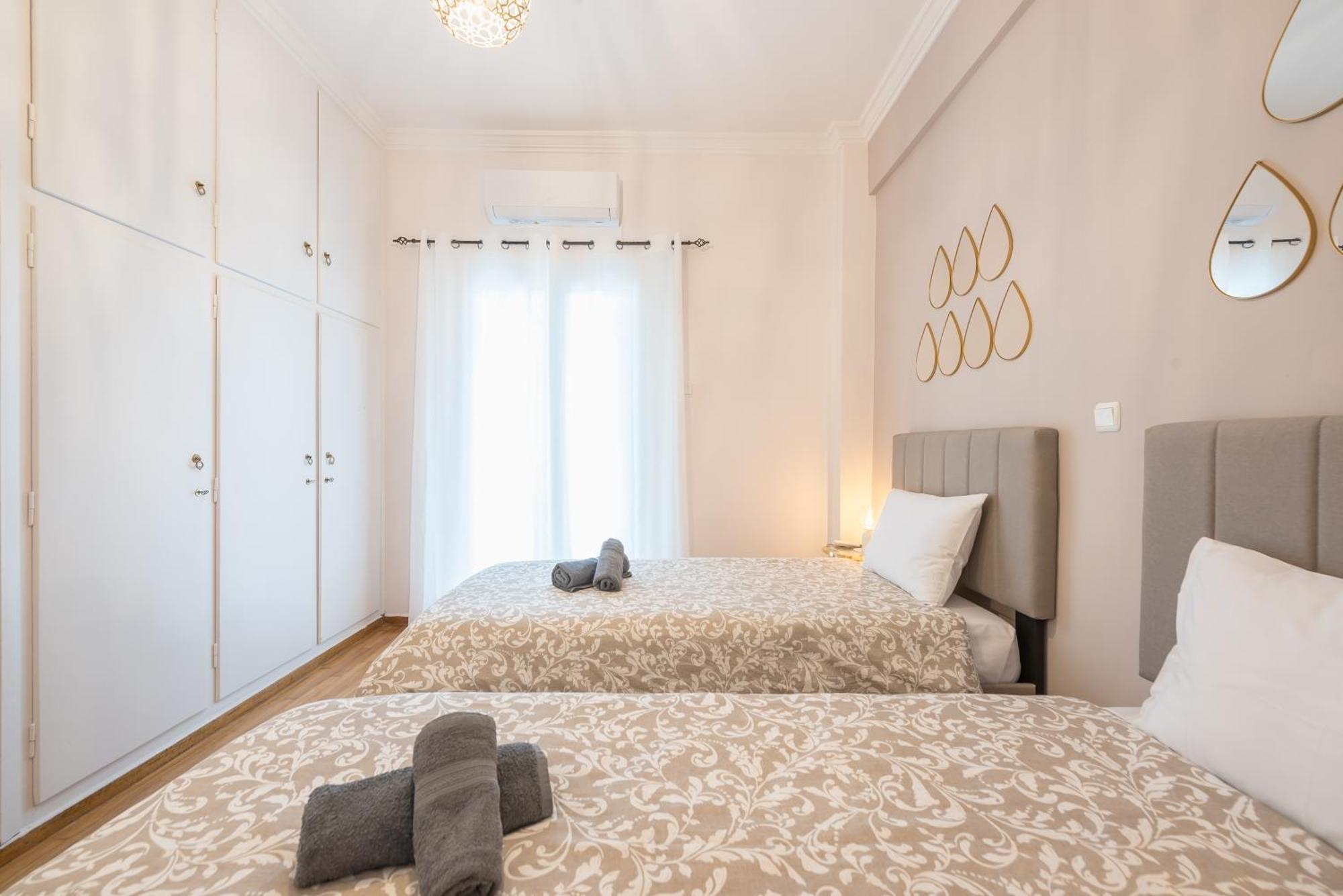 Golden Comfort By Greece Apartments เอเธนส์ ภายนอก รูปภาพ